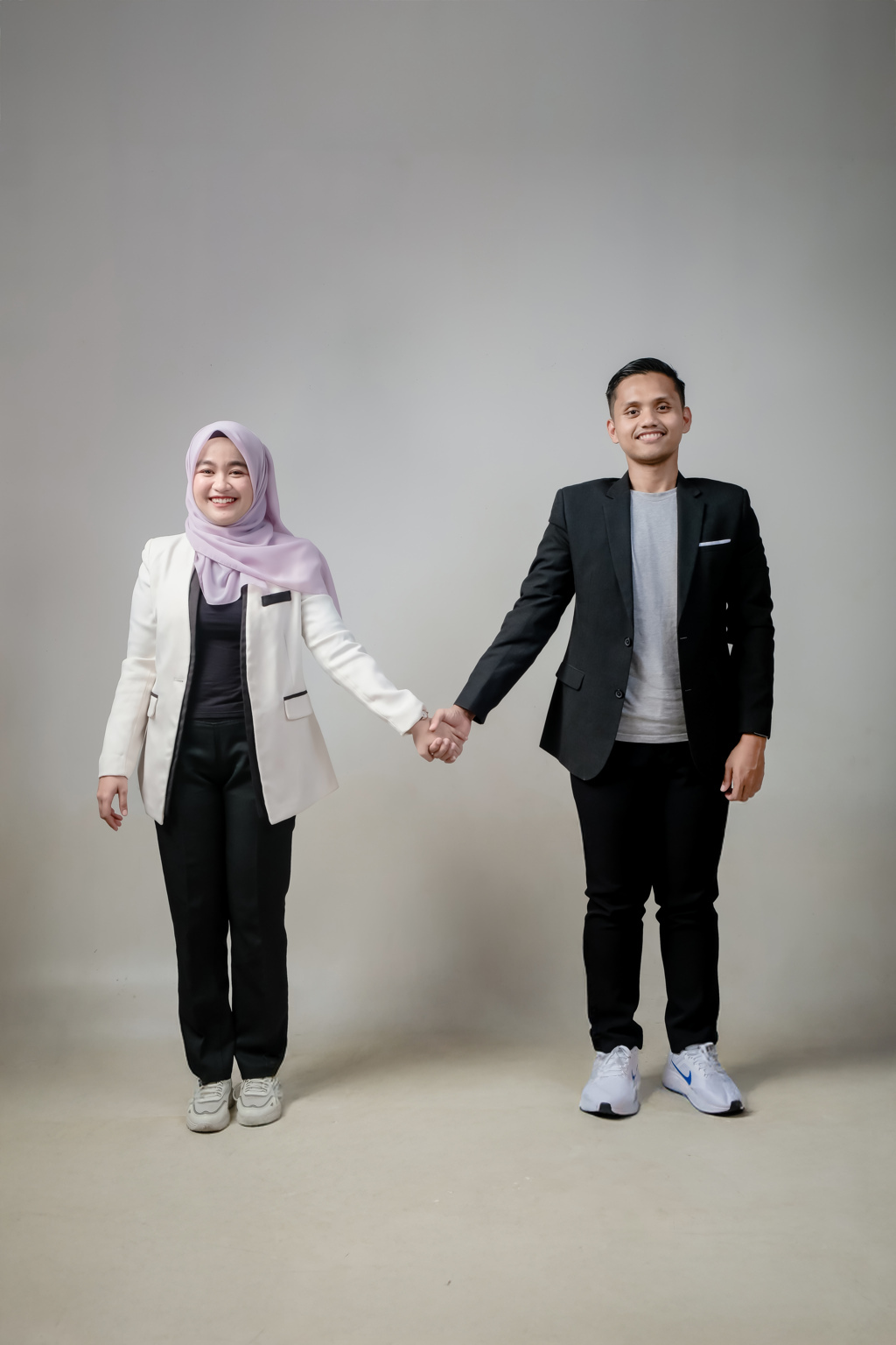 Aswar & andita g5