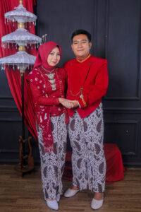 Deva & ainun 10