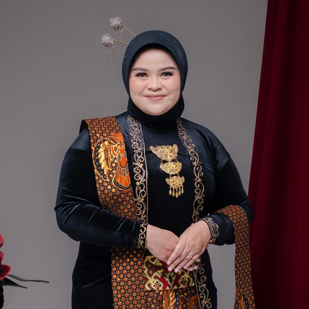 Ikin & euis cpw