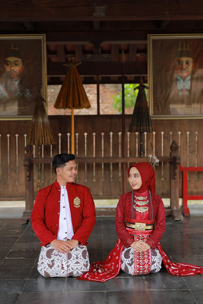 Meilenia & fahriza 10