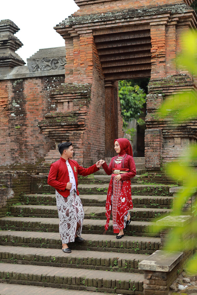 Meilenia & fahriza 9