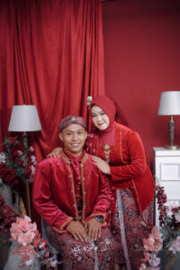 Putri & hendro 11
