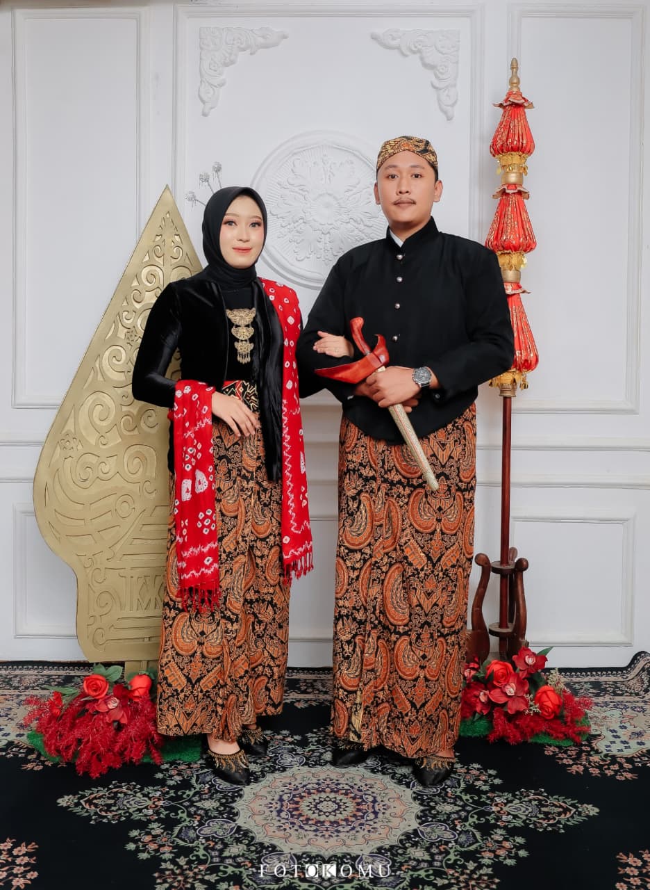 Sindy & toha arrum