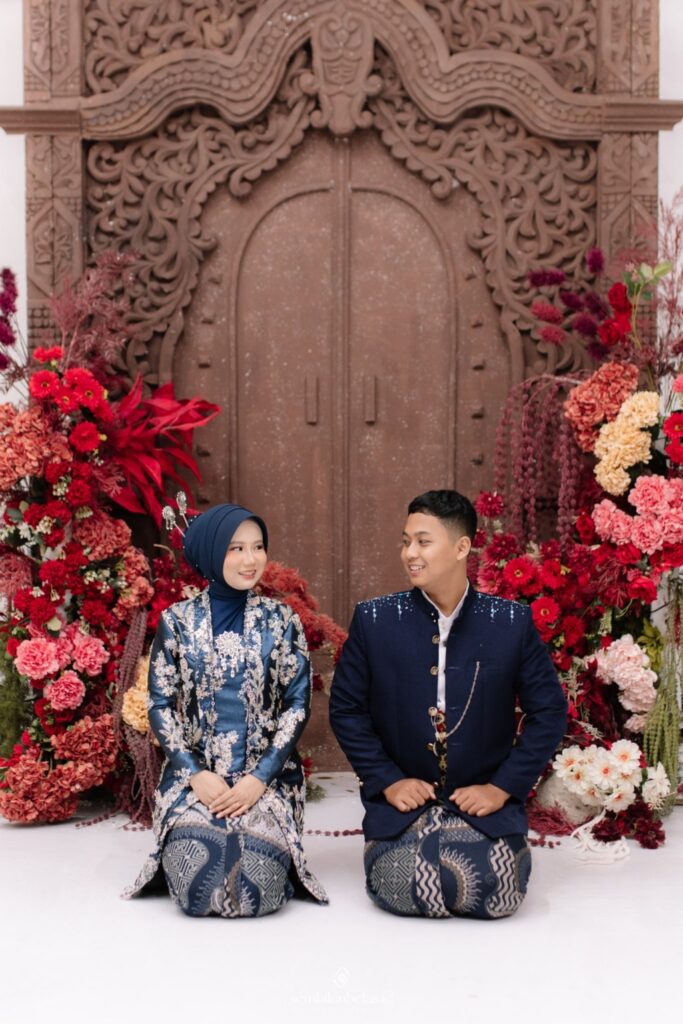Singgih & tiara wfl
